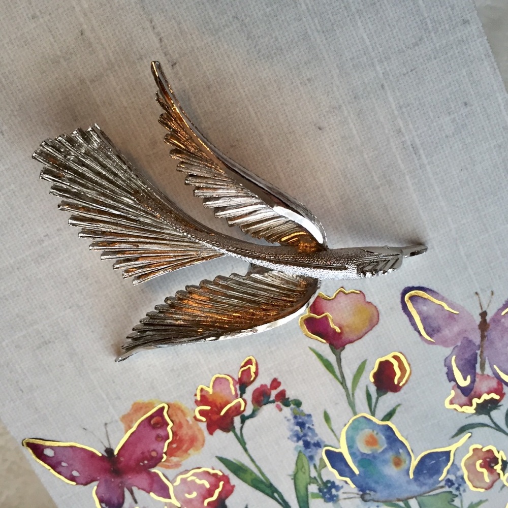 Silver Bird Pin - Picture 3 of 8